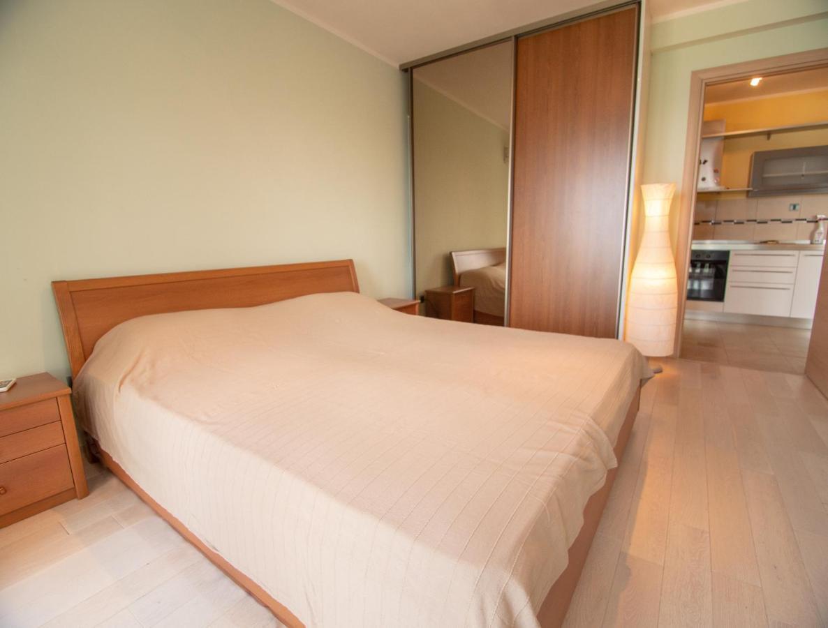 Mum'S Apartment Petrovac Bagian luar foto